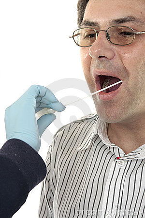 crime-suspect-dna-swab-thumb6794058.jpg