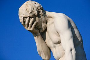 300px-Paris_Tuileries_Garden_Facepalm_statue bb.jpg